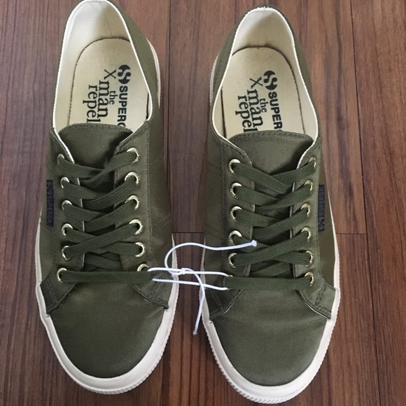 superga army green